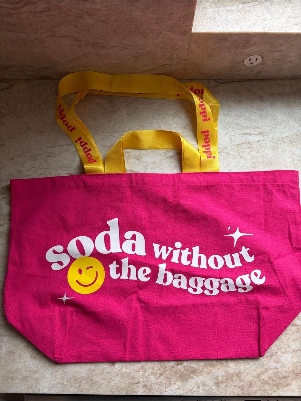 Limited Edition 2026 Poppi Hot Pink Tote No Baggage